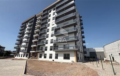 Çiğli Uğur Mumcu Mahallesi Site İçinde Satılık 2+1 Daire