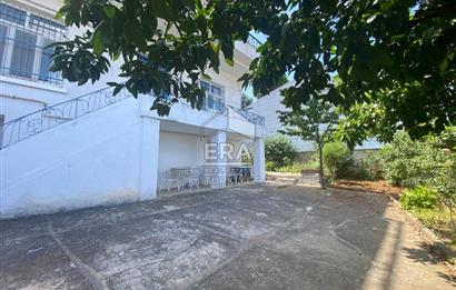 HEYBELİADA'DA GENİŞ BAHÇELİ MÜSTAKİL 2+1 