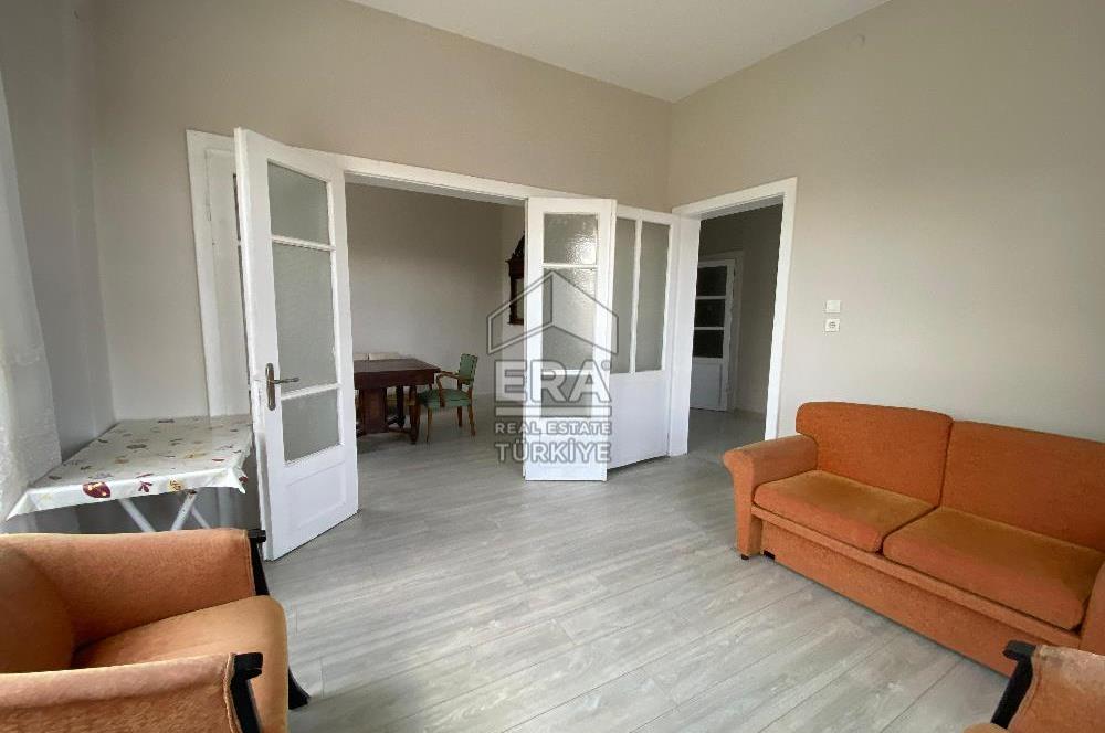 HEYBELİADA'DA GENİŞ BAHÇELİ MÜSTAKİL 2+1 