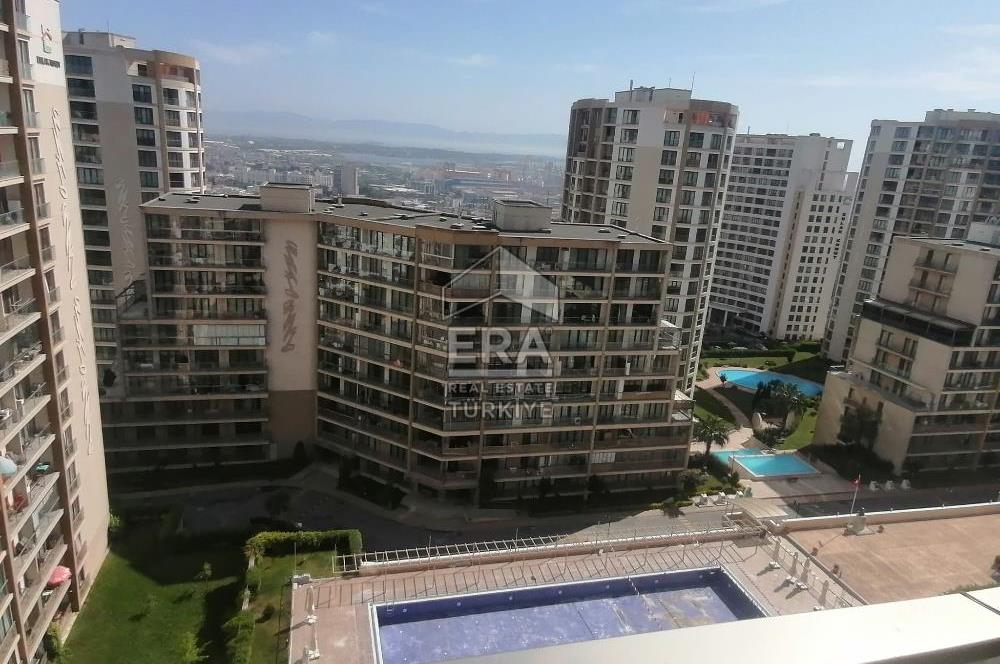 ERA YILDIZLAR EVORA İSTANBUL E PARSEL DENİZ VE HAVUZ MANZARALI