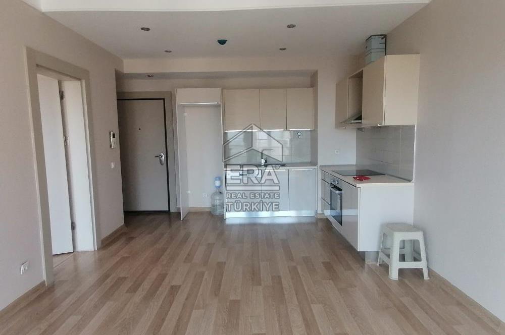 ERA YILDIZLAR EVORA İSTANBUL E PARSEL DENİZ VE HAVUZ MANZARALI