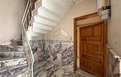 ERA PORT GÜVENCESİYLE BAHÇELİEVLER'DE BODRUM KAT SATILIK DAİRE