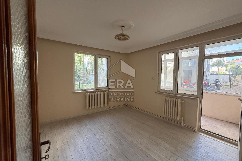 ERA PORT GÜVENCESİYLE BAHÇELİEVLER'DE BODRUM KAT SATILIK DAİRE