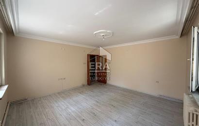 ERA PORT GÜVENCESİYLE BAHÇELİEVLER'DE BODRUM KAT SATILIK DAİRE
