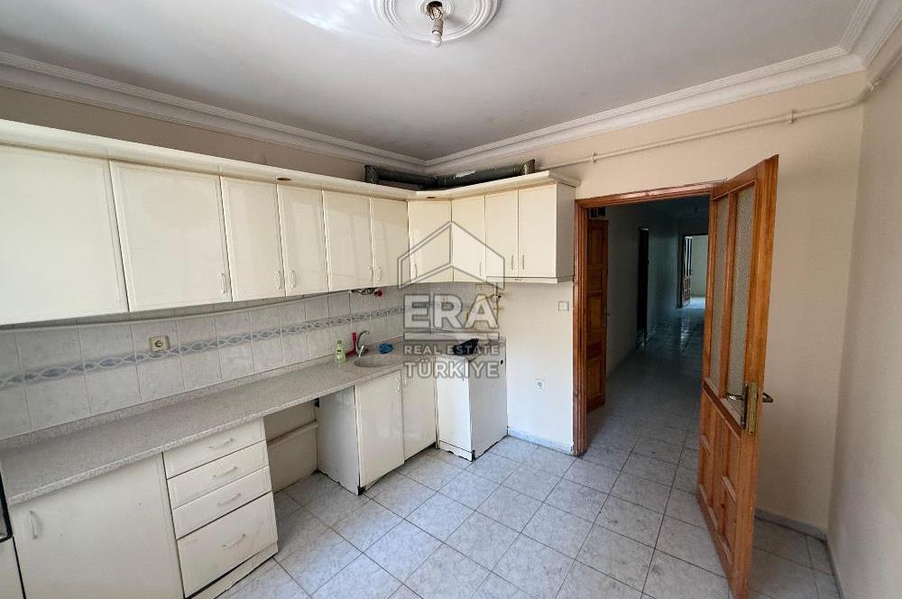 ERA PORT GÜVENCESİYLE BAHÇELİEVLER'DE BODRUM KAT SATILIK DAİRE
