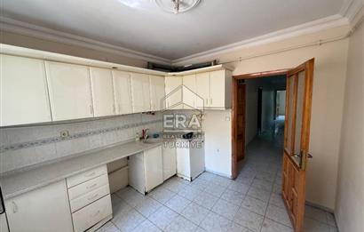 ERA PORT GÜVENCESİYLE BAHÇELİEVLER'DE BODRUM KAT SATILIK DAİRE