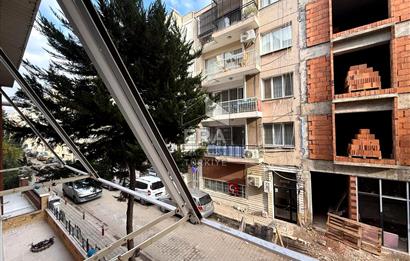 Karşıyaka satılık 4+1 daıre