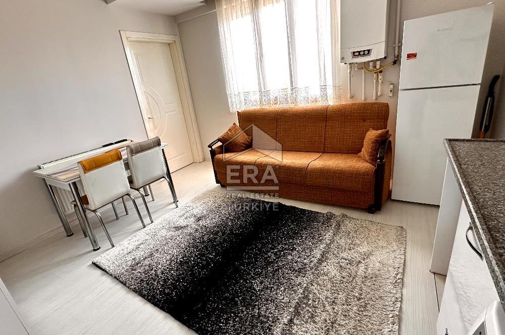 Değirmenönü Mahallesi Musa Caddesinde Kiralık 1+1 Apart