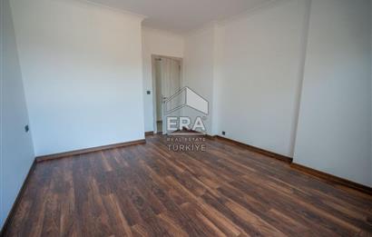 Datça Emecikte 1000m2 Arsa İçinde Deniz Manzaralı,Havuzlu Villa