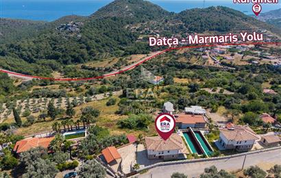 Datça Emecik'te 950 m2 Arsada Deniz Manzaralı 4+1 Havuzlu Villa