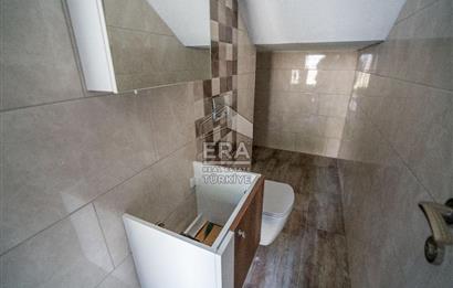 Datça Emecikte 1000m2 Arsa İçinde Deniz Manzaralı,Havuzlu Villa