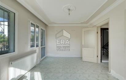 Bornova Atatürk Mahallesi 4 Katlı Satılık Bina