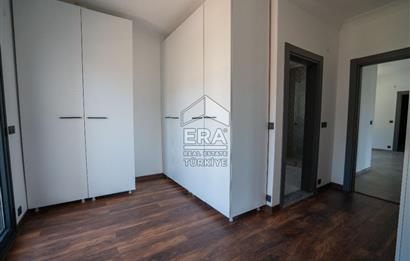 Datça Emecik'te 950 m2 Arsada Deniz Manzaralı 4+1 Havuzlu Villa