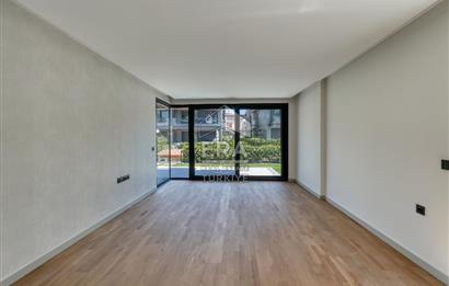Urla Casamarin Residence Denize Sıfır Bahçeli 3+1 Daire