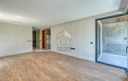 Urla Casamarin Residence Denize Sıfır Bahçeli 3+1 Daire