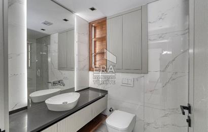 Urla Casamarin Residence Denize Sıfır Bahçeli 3+1 Daire