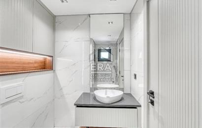 Urla Casamarin Residence Denize Sıfır Bahçeli 3+1 Daire