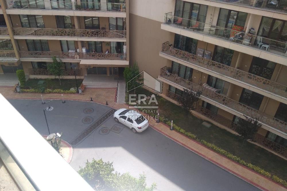 ERA YILDIZLAR'DAN EVORA İSTANBUL TUZLA E PARSEL DENİZ MANZARALI