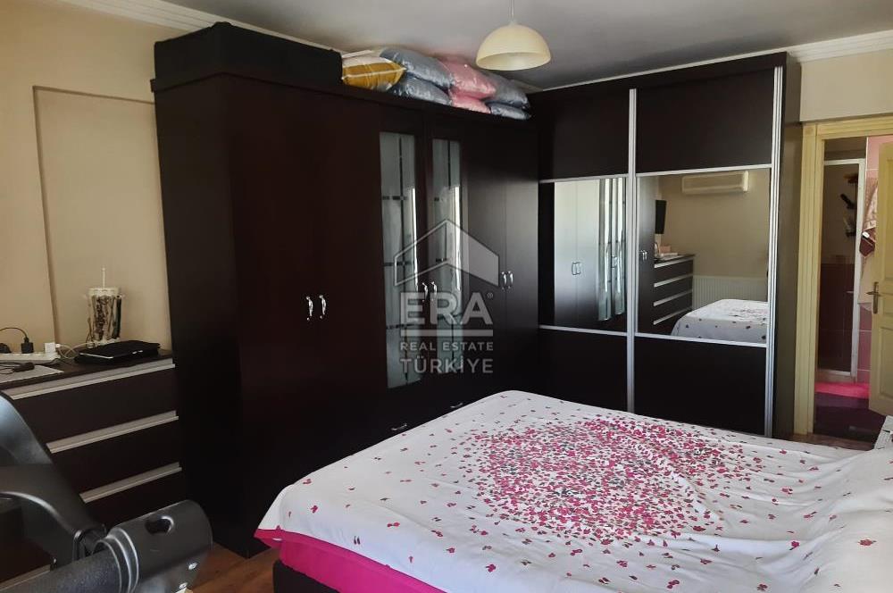 Bayraklı Çamkıran Pazarı 3+1 Satılık Daire