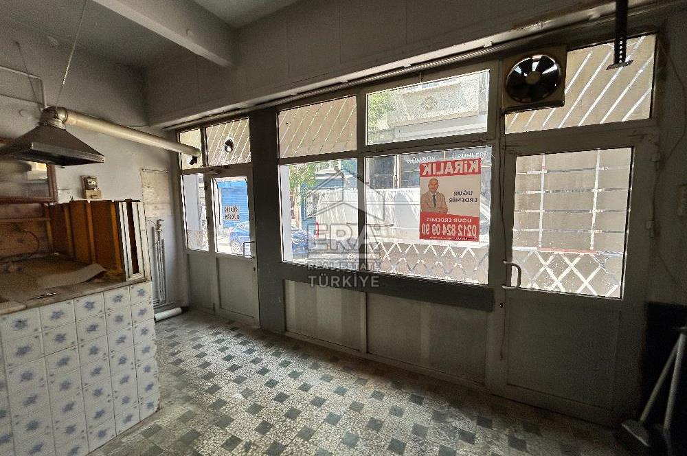 Tarihi Samatya’da Kiralık 90m2 Dükkan Depo Mağaza 