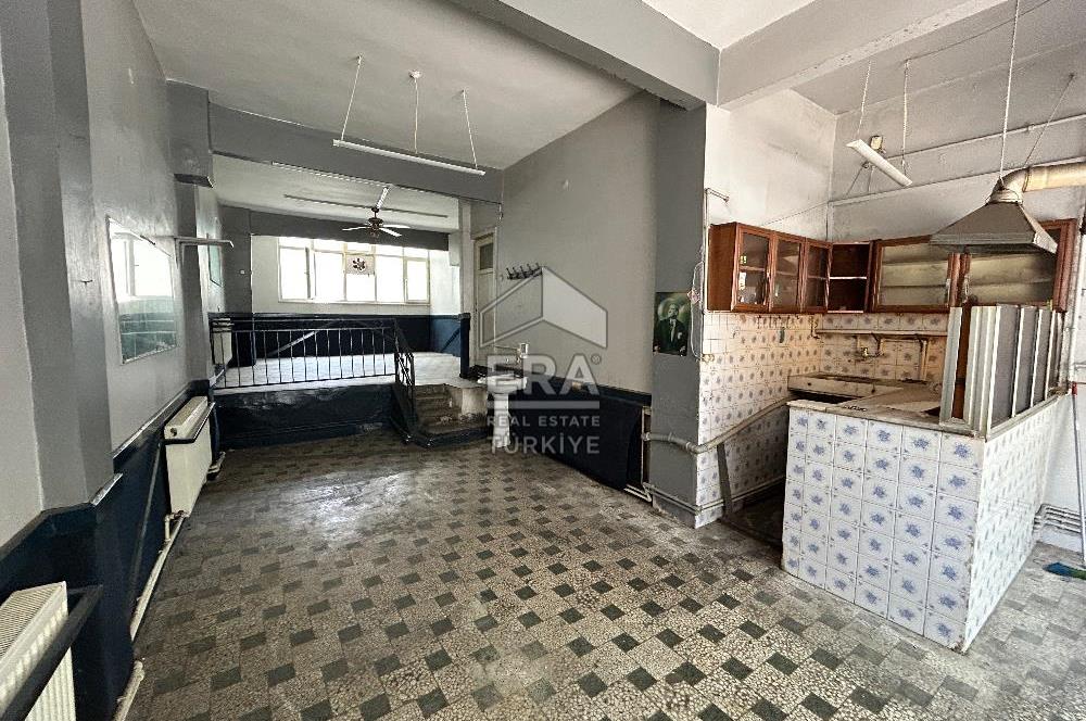 Tarihi Samatya’da Kiralık 90m2 Dükkan Depo Mağaza 
