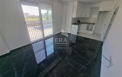Ilıca Mahallesinde Satılık 1+1 Havuzlu Daire