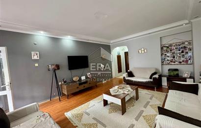 Bahriye Üçok Mahallesi Geniş ve Aydınlık 2+1 Satılık Daire
