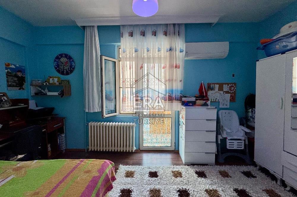 Bahriye Üçok Mahallesi Geniş ve Aydınlık 2+1 Satılık Daire
