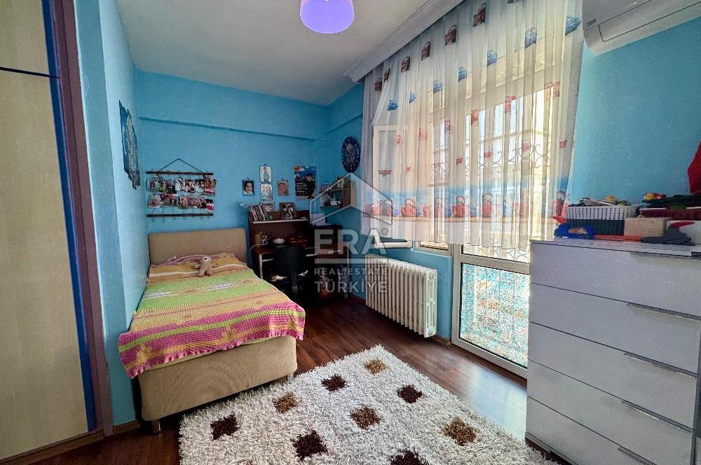 Bahriye Üçok Mahallesi Geniş ve Aydınlık 2+1 Satılık Daire