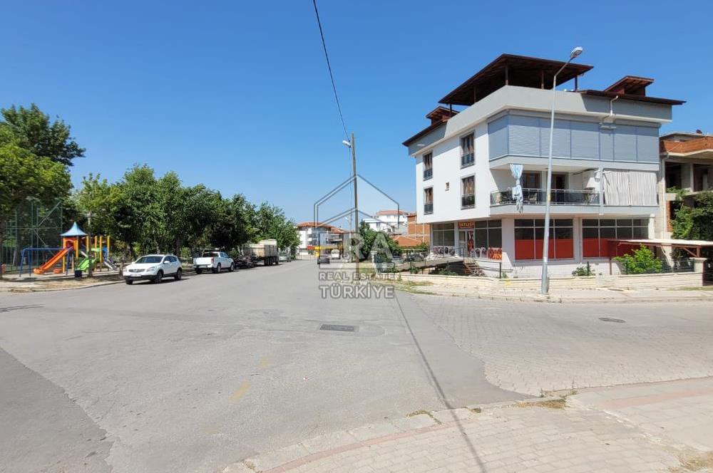 Luna Park Arkası Migros Karşısında Köşe Başı Kiralık İş Yeri