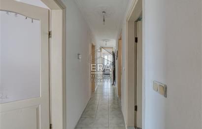 Bornova Atatürk Mahallesi 4 Katlı Satılık Bina