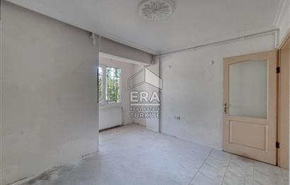 Bornova Atatürk Mahallesi 4 Katlı Satılık Bina