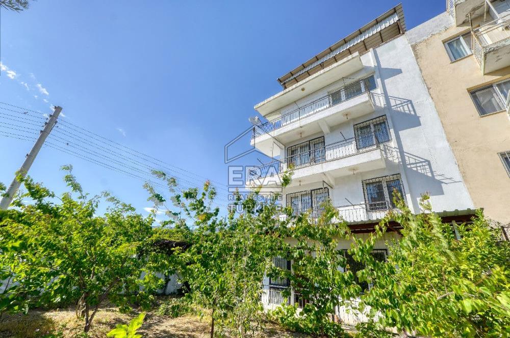 Bornova Atatürk Mahallesi 4 Katlı Satılık Bina
