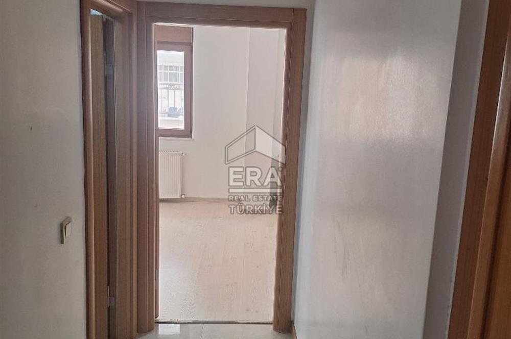 ÜMRANİYE İSTİKLAL MAHALLESİ ANA CADDE 1+1 BAHÇE KATI KİRALIK DAİRE