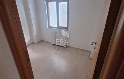 ÜMRANİYE İSTİKLAL MAHALLESİ ANA CADDE 1+1 BAHÇE KATI KİRALIK DAİRE