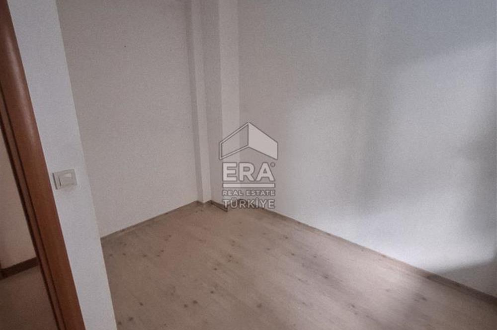 ÜMRANİYE İSTİKLAL MAHALLESİ ANA CADDE 1+1 BAHÇE KATI KİRALIK DAİRE
