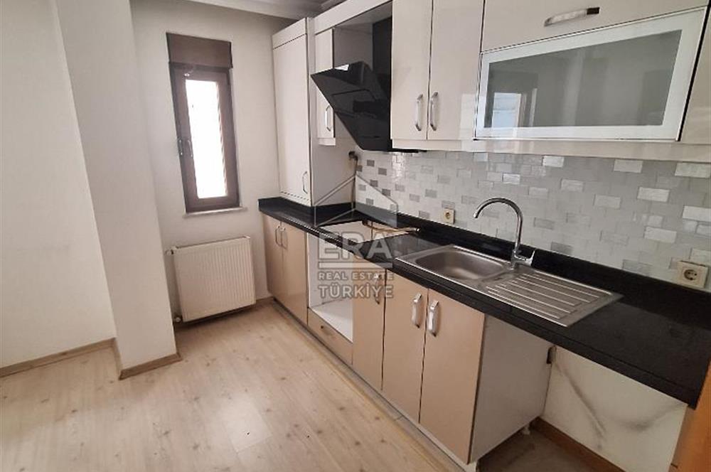 ÜMRANİYE İSTİKLAL MAHALLESİ ANA CADDE 1+1 BAHÇE KATI KİRALIK DAİRE