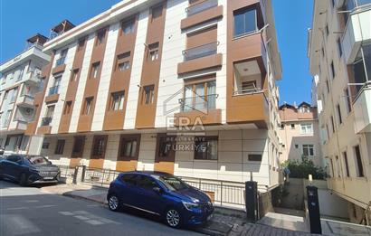 ÜMRANİYE İSTİKLAL MAHALLESİ ANA CADDE 1+1 BAHÇE KATI KİRALIK DAİRE