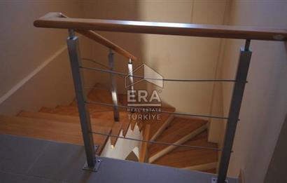 Urla Çeşmealtı Zeytinliköy'de Deniz ve Orman Manzaralı 4+1 Villa
