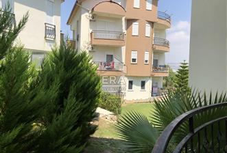 Ilıca Mahallesinde Havuzlu Kiralık 2+1 Eşyalı Daire