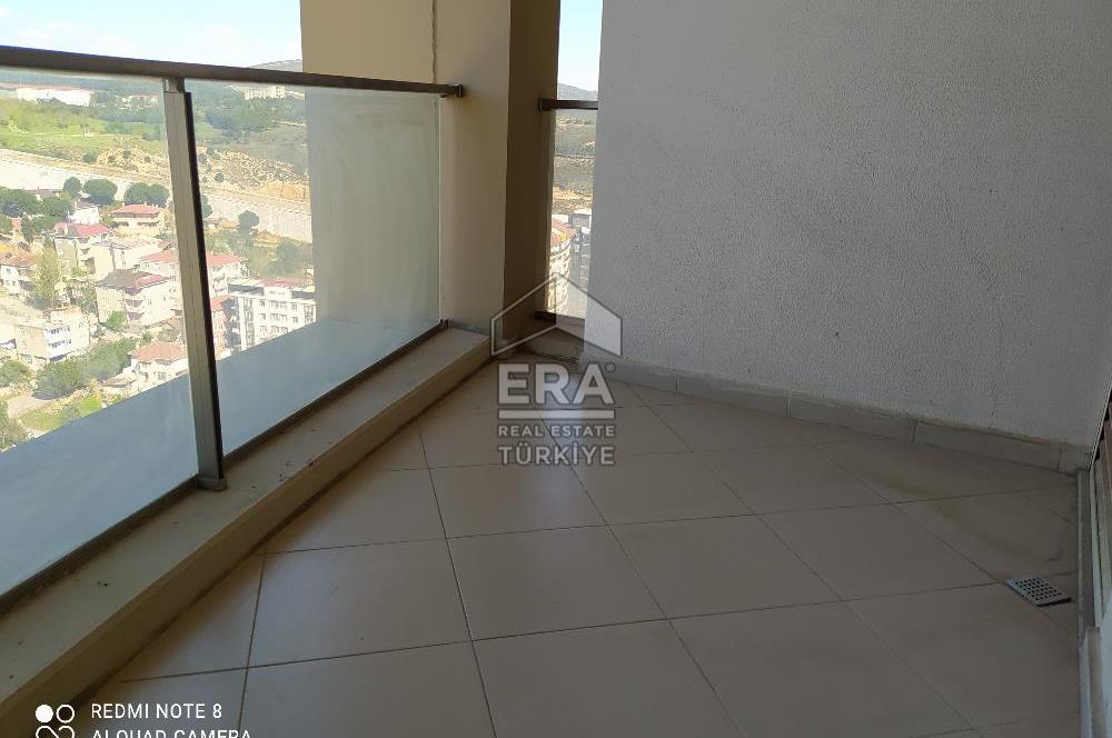 EVORA İSTANBUL TUZLA E PARSEL TERASLI,BALKONLU, DENİZ MANZARALI