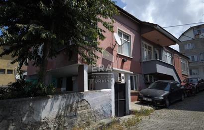 ERA KARAT-HIZIRTEPE'DE SATILIK BİNA 2 DAİRE, 1 DÜKKAN, 1 DEPO