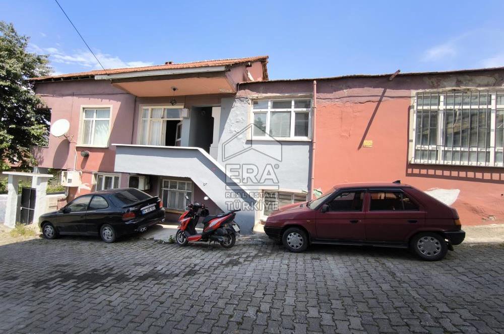 ERA KARAT-HIZIRTEPE'DE SATILIK BİNA 2 DAİRE, 1 DÜKKAN, 1 DEPO
