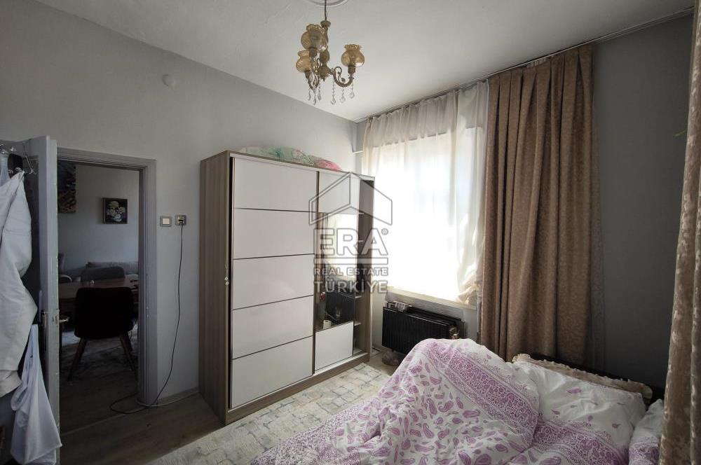 ERA KARAT-HIZIRTEPE'DE SATILIK BİNA 2 DAİRE, 1 DÜKKAN, 1 DEPO