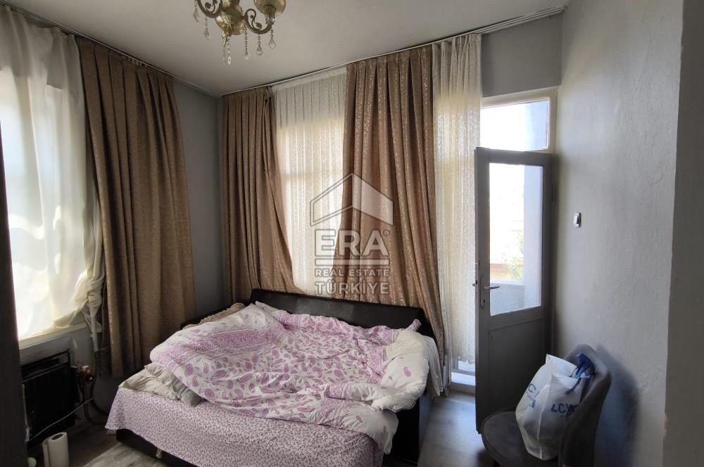 ERA KARAT-HIZIRTEPE'DE SATILIK BİNA 2 DAİRE, 1 DÜKKAN, 1 DEPO