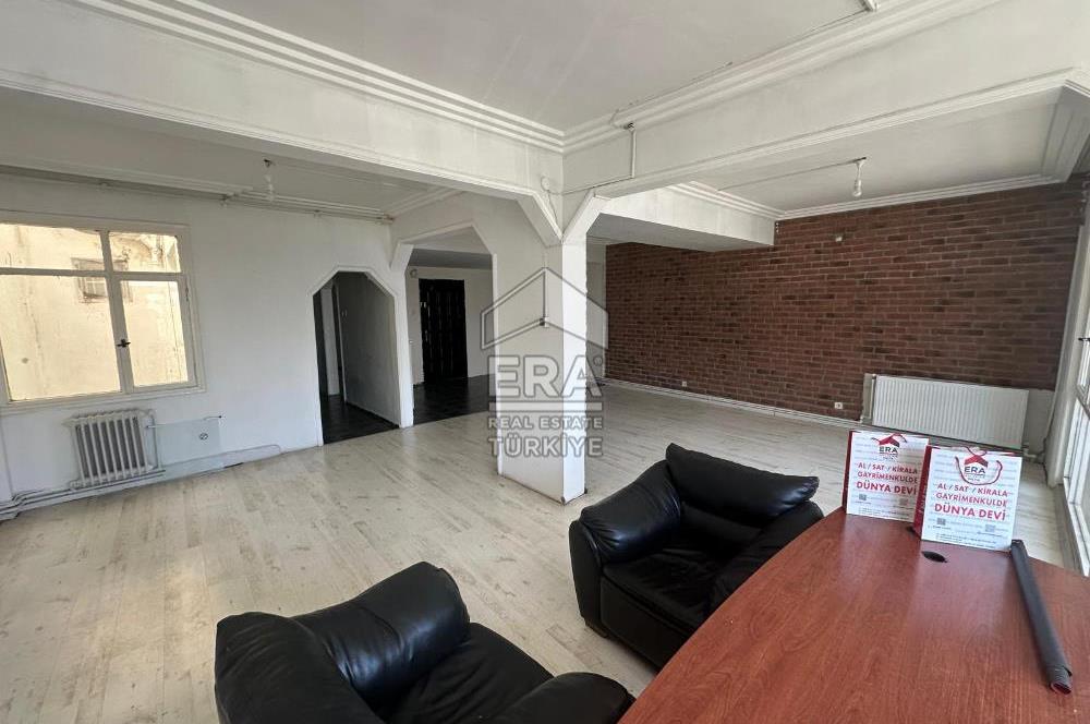 İÇİ YENİLENMİŞ NUHKUYUSU CADDESİ ÜZERİ TABELA DEĞERİ YÜKSEK OFİS