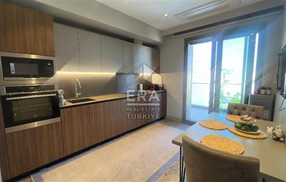 Livin İzmir’de Deniz Manzaralı 3+1 Satılık Daire