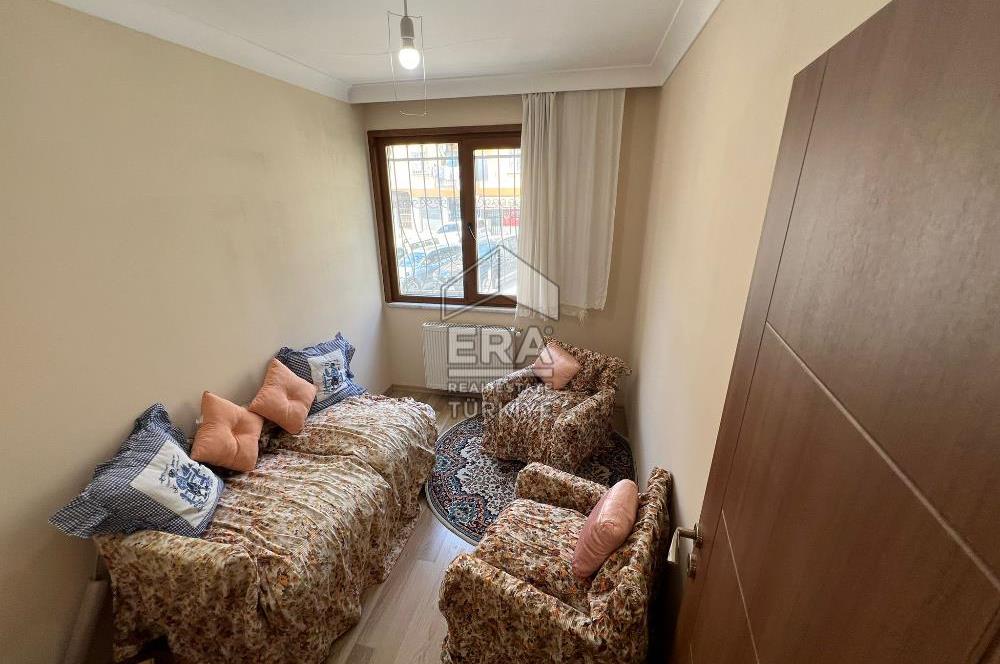 üSKÜDAR SATILIK 3+1 MERKEZDE GENİŞ DAİRE