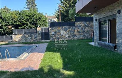 Havuzlu Orman Manzaralı 5+2 Kiralık Villa