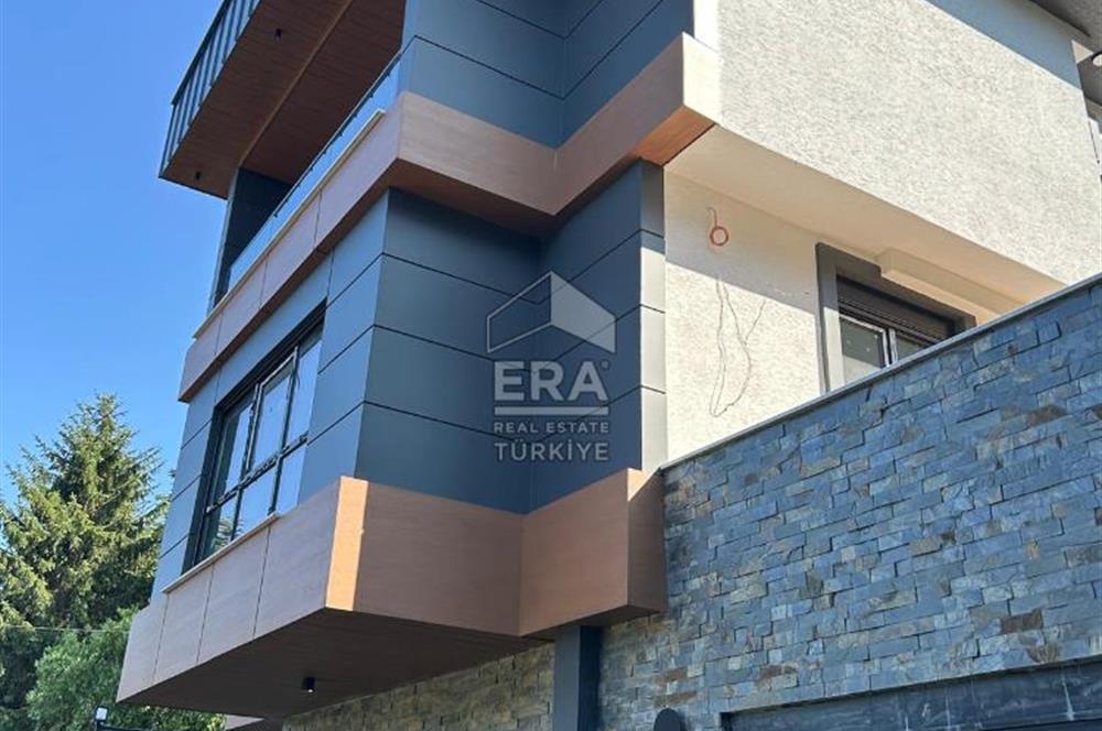 Havuzlu Orman Manzaralı 5+2 Kiralık Villa